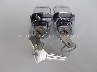DOOR LOCK SET FIAT 850 SPIDER (SPORT SPIDER)